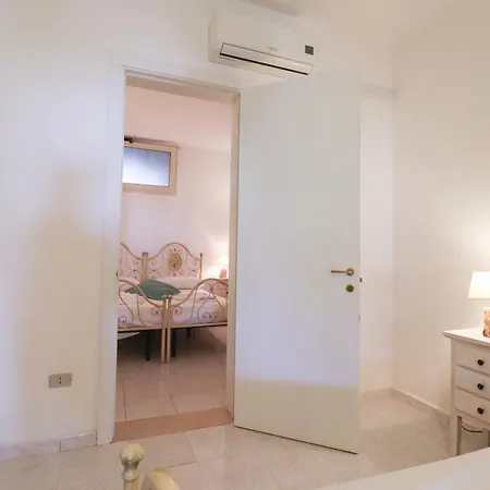 Casa Cabernet Torre Santo Stefano Отранто